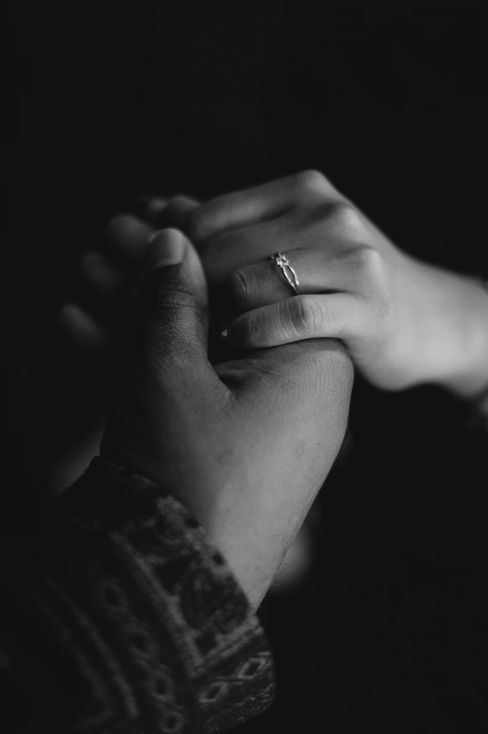 Wedding celebration moments - Ring & Intimate Touch